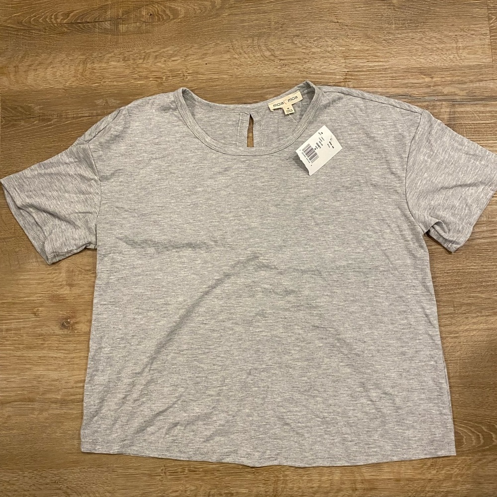 NWT - Grey Top with Twist and open back